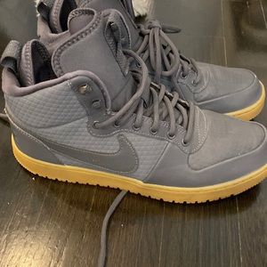 Men’s Nike high tops